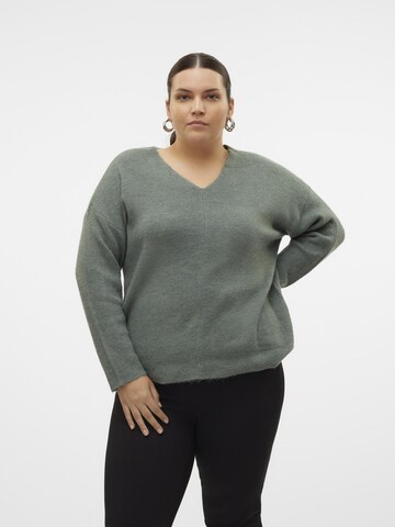 Vero Moda Curve Sweater 'VMCREWLEFILE' in Green: front