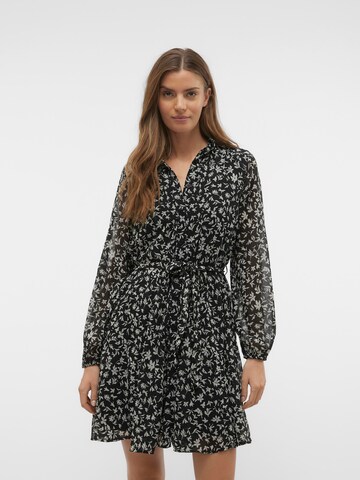 VERO MODA Рокля тип риза в черно: отпред