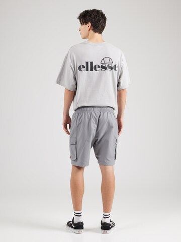 ELLESSE Regular Cargobyxa 'UMANI' i grå