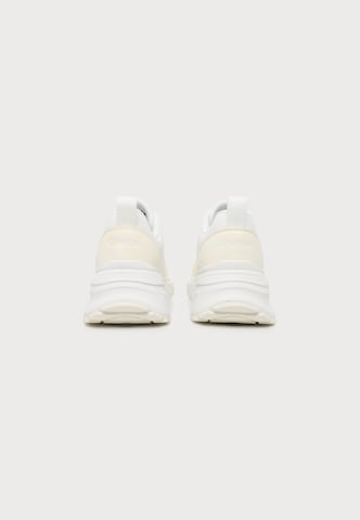 Calvin Klein Sneaker 'HIKE RUNNER' in Weiß