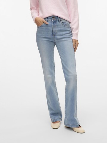 VERO MODA Flared Jeans 'VMTanna' in Blauw: voorkant