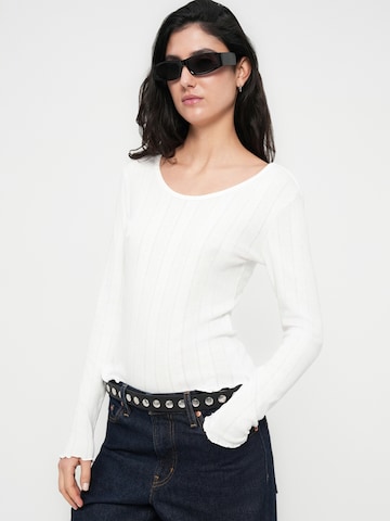 ONLY Tričko 'ONLTENNA' - Biela