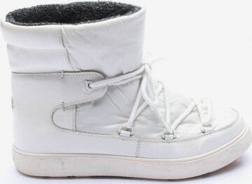 MONCLER Dress Boots in 38 in White: front