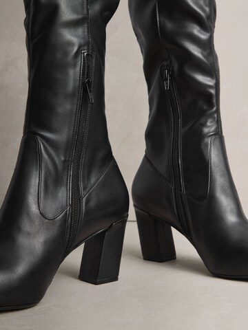 Next Stiefel in Schwarz