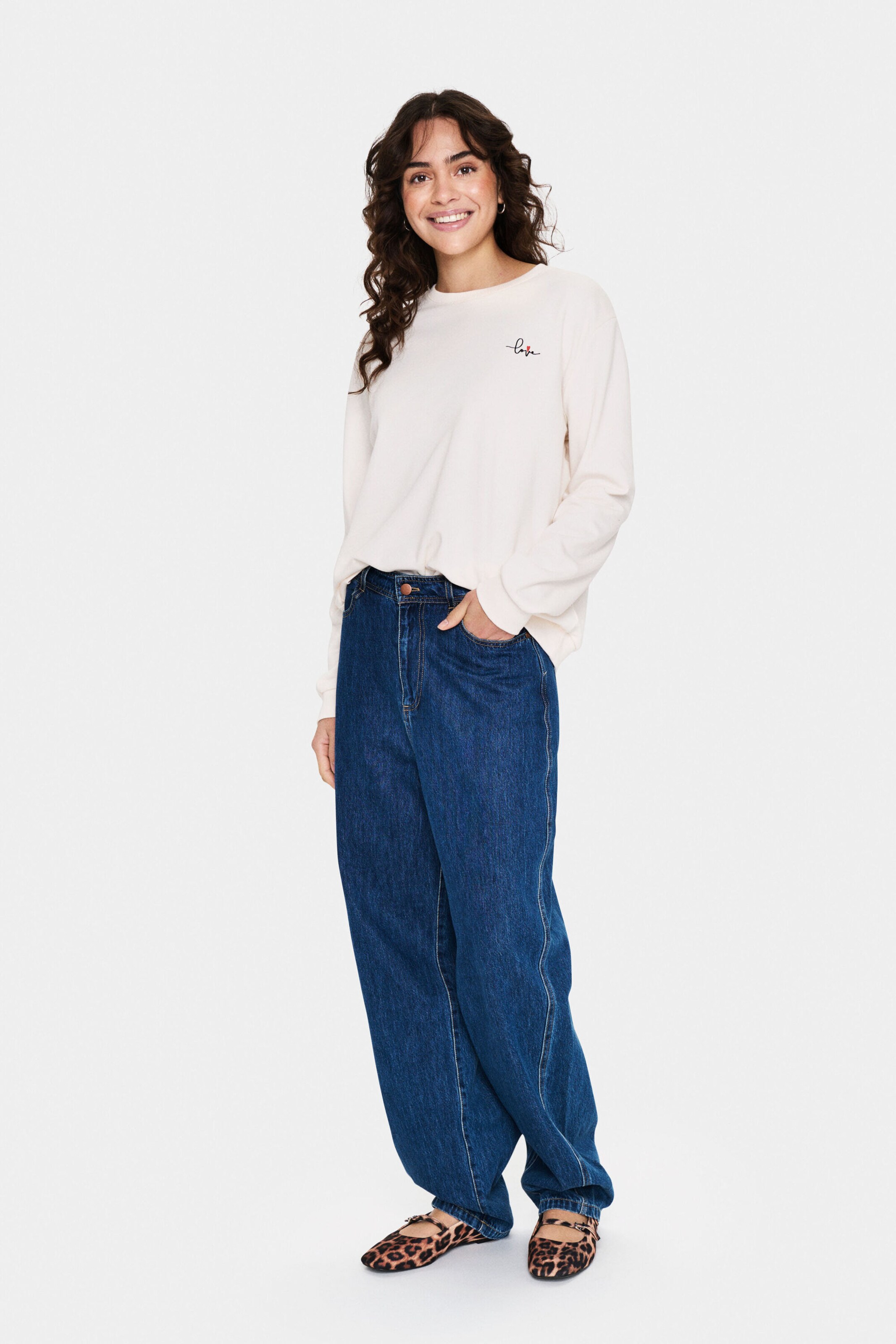 SAINT TROPEZ Sweatshirt 'JettiSZ' i hvid