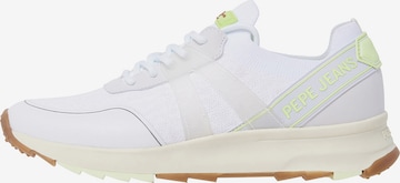 Pepe Jeans Sneakers in White: front