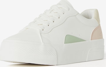 Bershka Sneaker in Weiß: predná strana