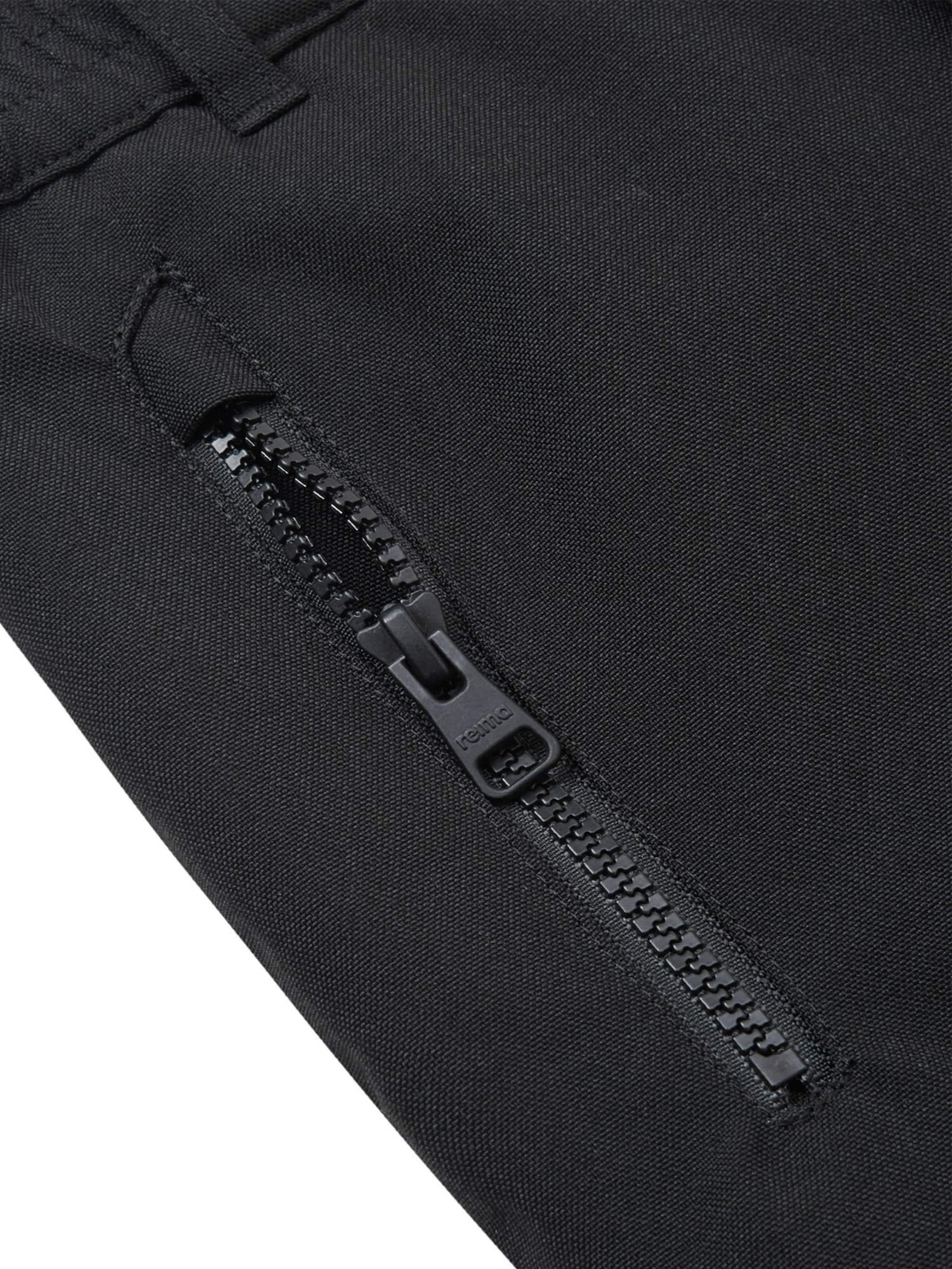 Regular Pantalon de sport Reima en noir