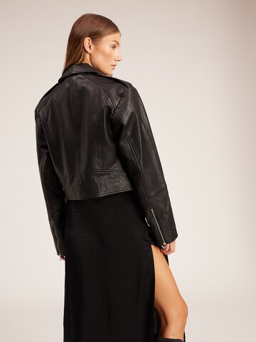 RÆRE by Lorena Rae Between-season jacket 'Kaori' in Black