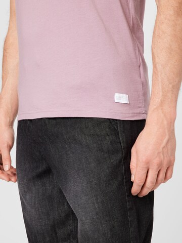 HOLLISTER T-Shirt in Lila