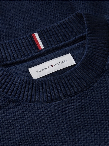 TOMMY HILFIGER Trui 'Essential' in Blauw