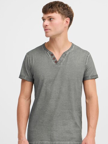 Maglietta 'Tino' di !Solid in grigio