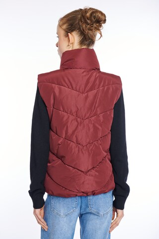 Hailys Vest 'Lu44cy' in Red