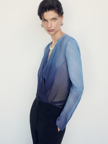 MANGO Blouse 'Cielo' in Blue: front