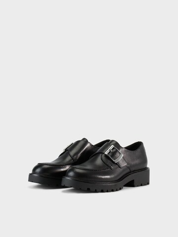 Chaussure basse 'KENOVA' VAGABOND SHOEMAKERS en noir