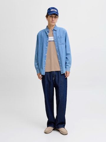 Tricou 'JORINWOOD' de la JACK & JONES pe maro