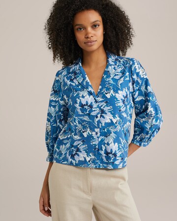 WE Fashion Blouse in Blue: front