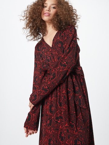 Robe 'Maya' Colourful Rebel en rouge