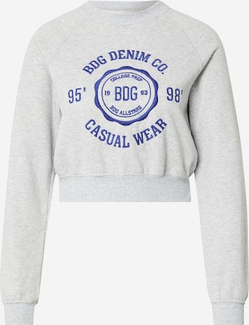 BDG Urban Outfitters Tréning póló - szürke: elől