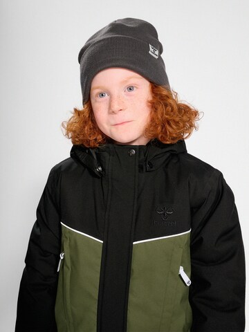 Hummel Weatherproof jacket in Green