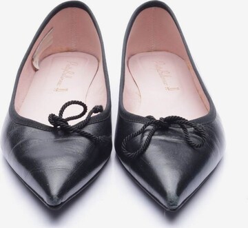 PRETTY BALLERINAS Flats & Loafers in 39 in Black