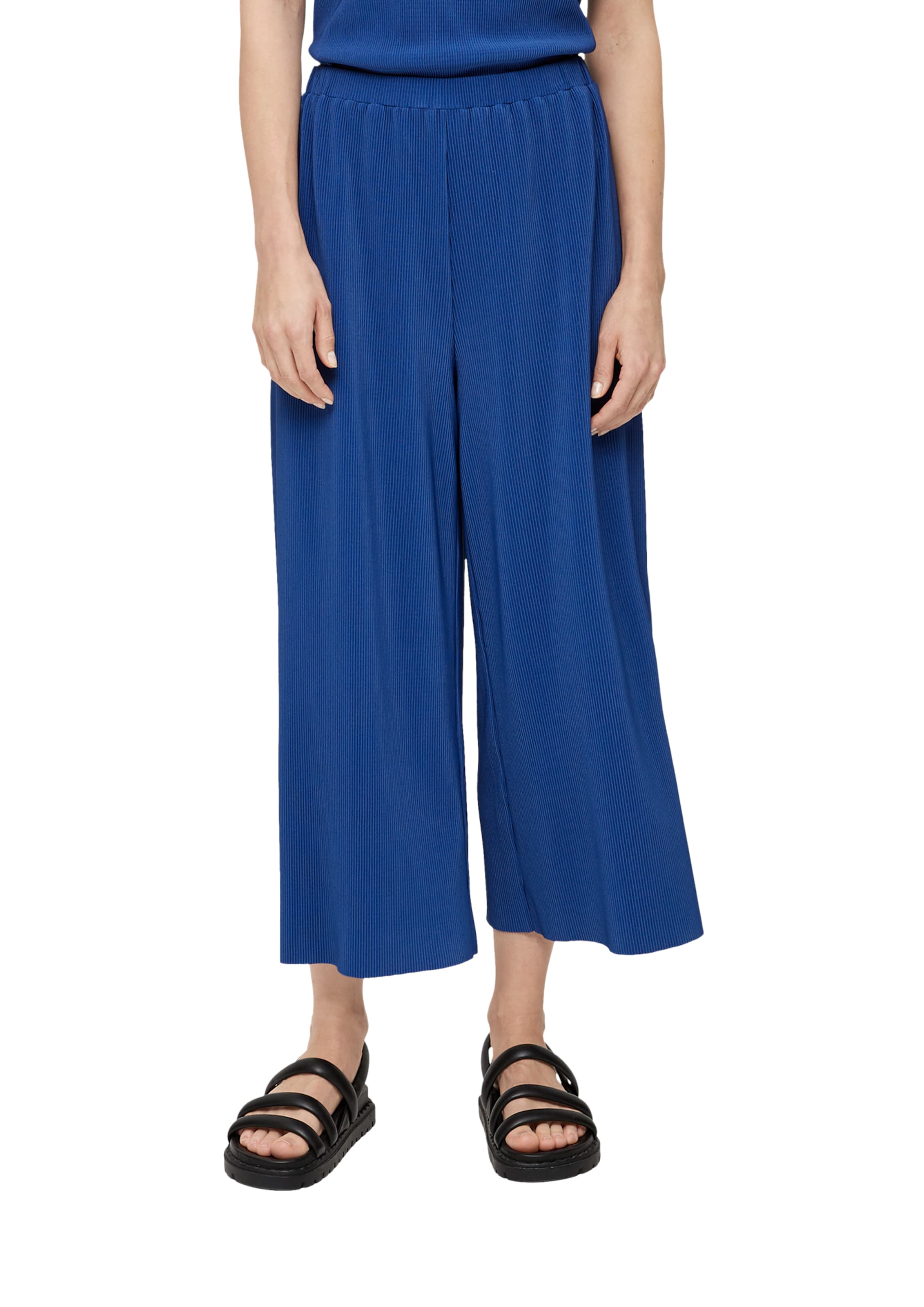 s.Oliver Wide leg Pants in Blue: front