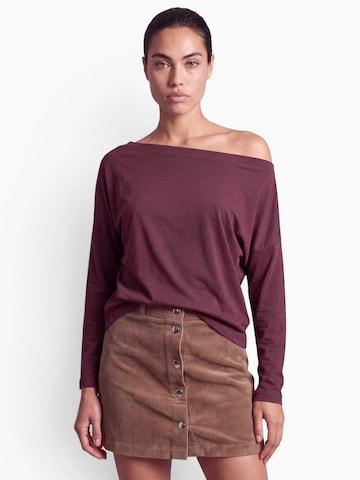 Tricou 'Alena' de la ABOUT YOU pe roșu: față
