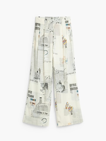 Wide leg Pantaloni cutați de la Desigual pe alb