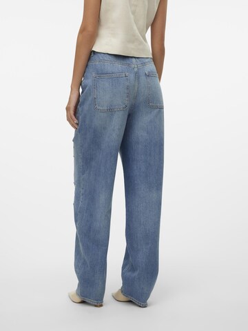 VERO MODA Loosefit Jeans 'Brooklyn' i blå