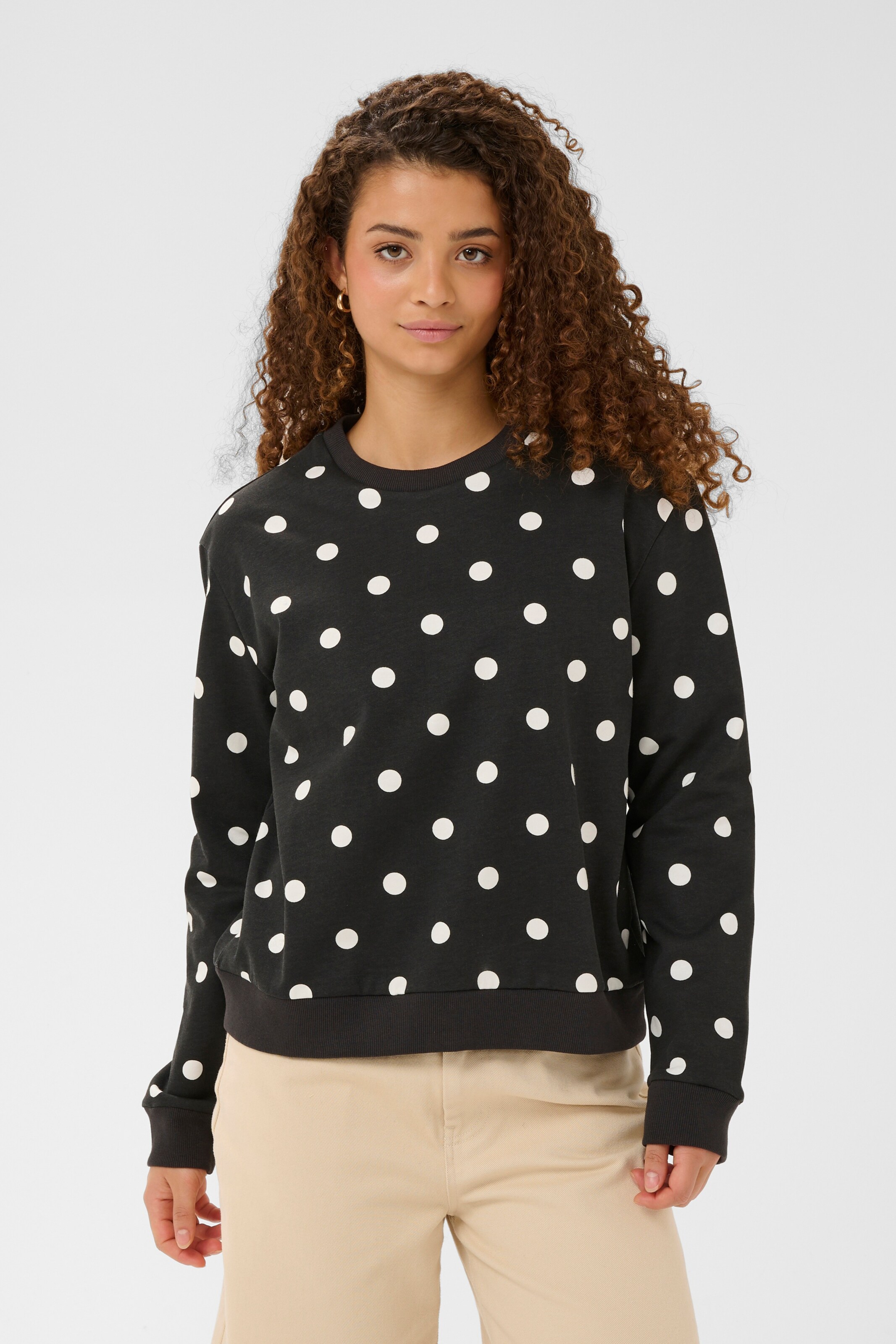 SAINT TROPEZ Sweater 'Zagna' in Black: front