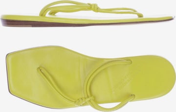 Dorothee Schumacher Sandals & High-Heeled Sandals in 37 in Yellow: front