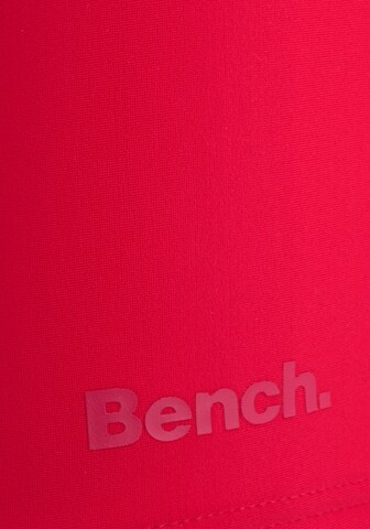 BENCH Boxerbadehose mit Außenkordel in Rot
