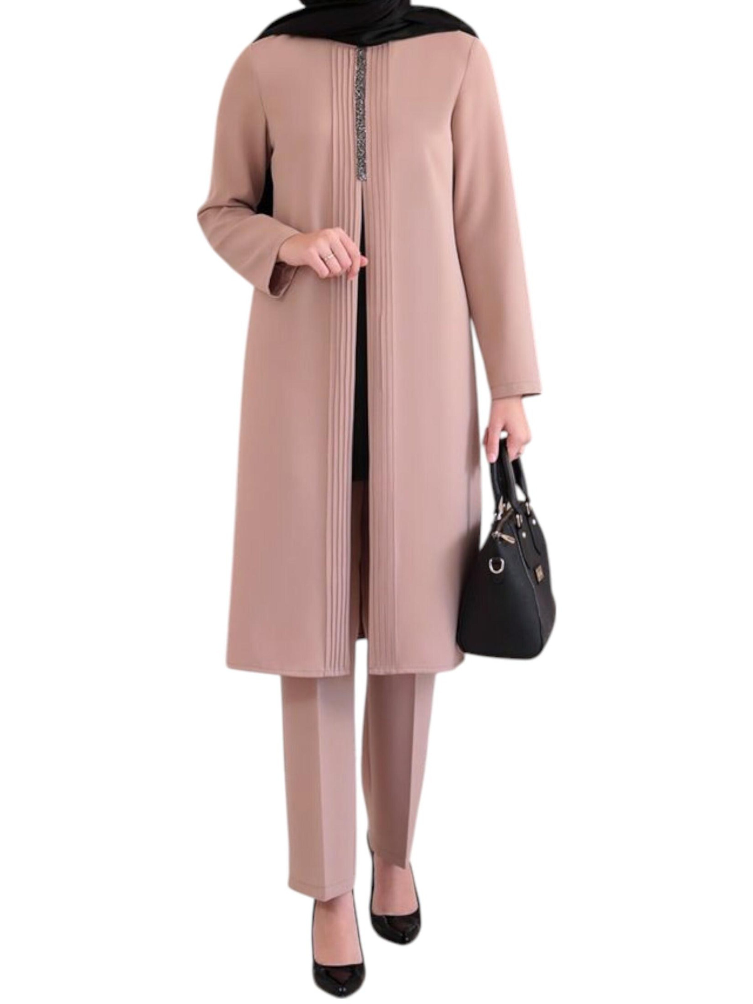 Pantalons de tailleur 'NAZAN' fashionshowcase en beige