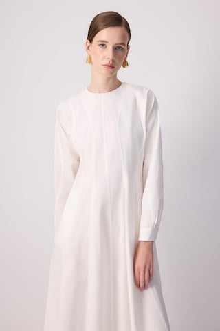 Touche Prive Kleid in Beige: Vorderseite