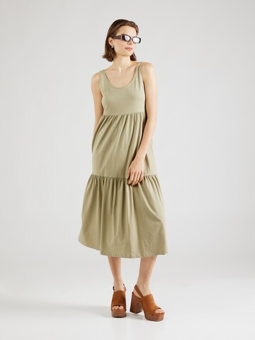 Robe d’été QS en vert : devant