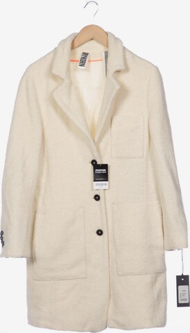 DRYKORN Jacket & Coat in L in White: front