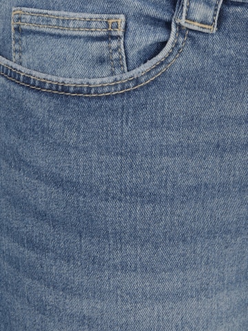 Vero Moda Petite Flared Jeans 'LANEY' in Blue