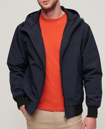 Superdry Übergangsjacke in Blau: predná strana