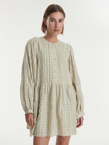 Robe-chemise 'Tinsley' EDITED en vert : devant