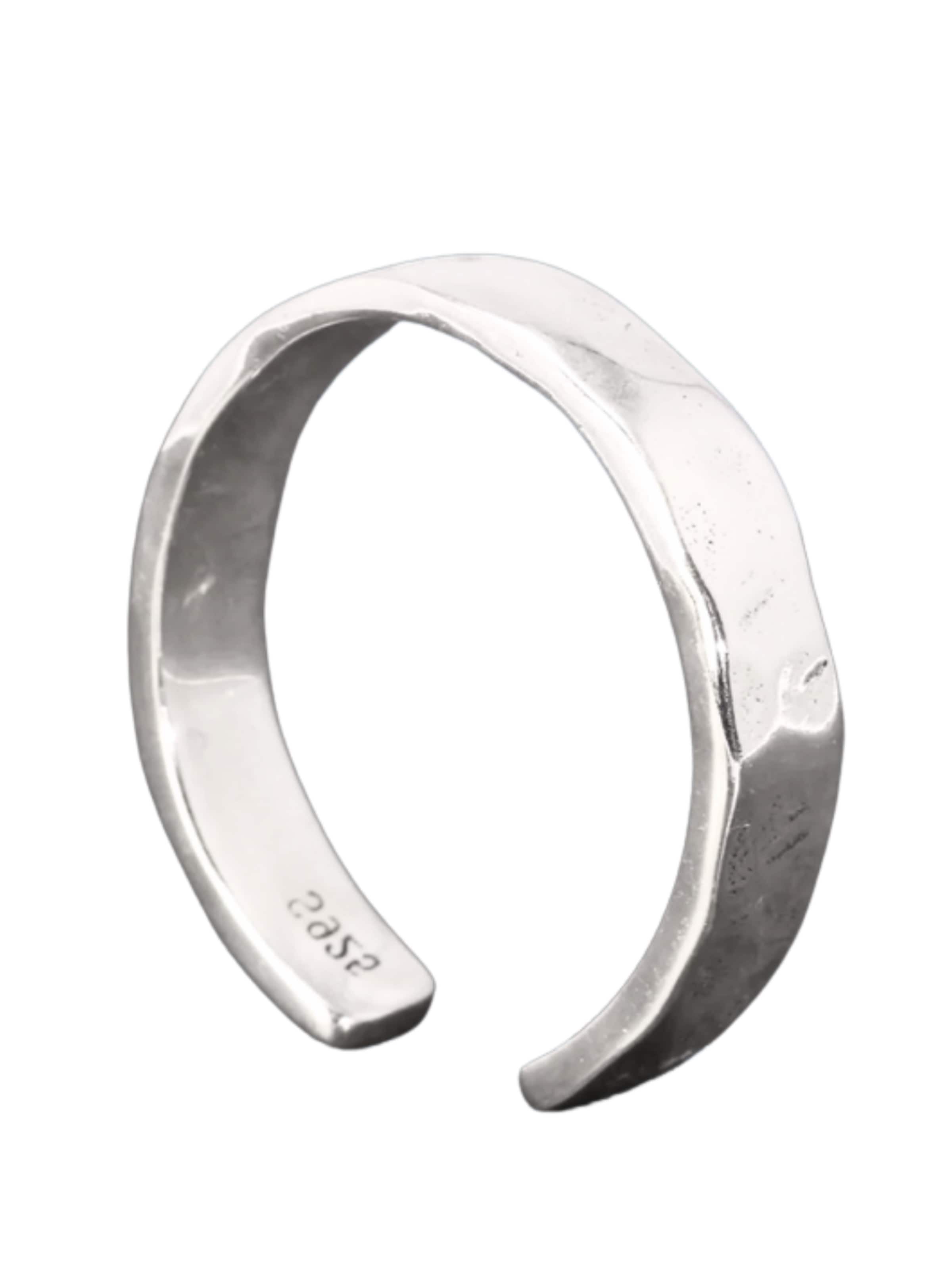 Eternal Ring 'Wave'‌‌‌‌‌‌‌‌‌‌ in Silber: Vorderseite