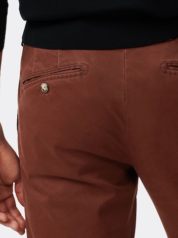 Coupe slim Pantalon chino MMXGERMANY en marron
