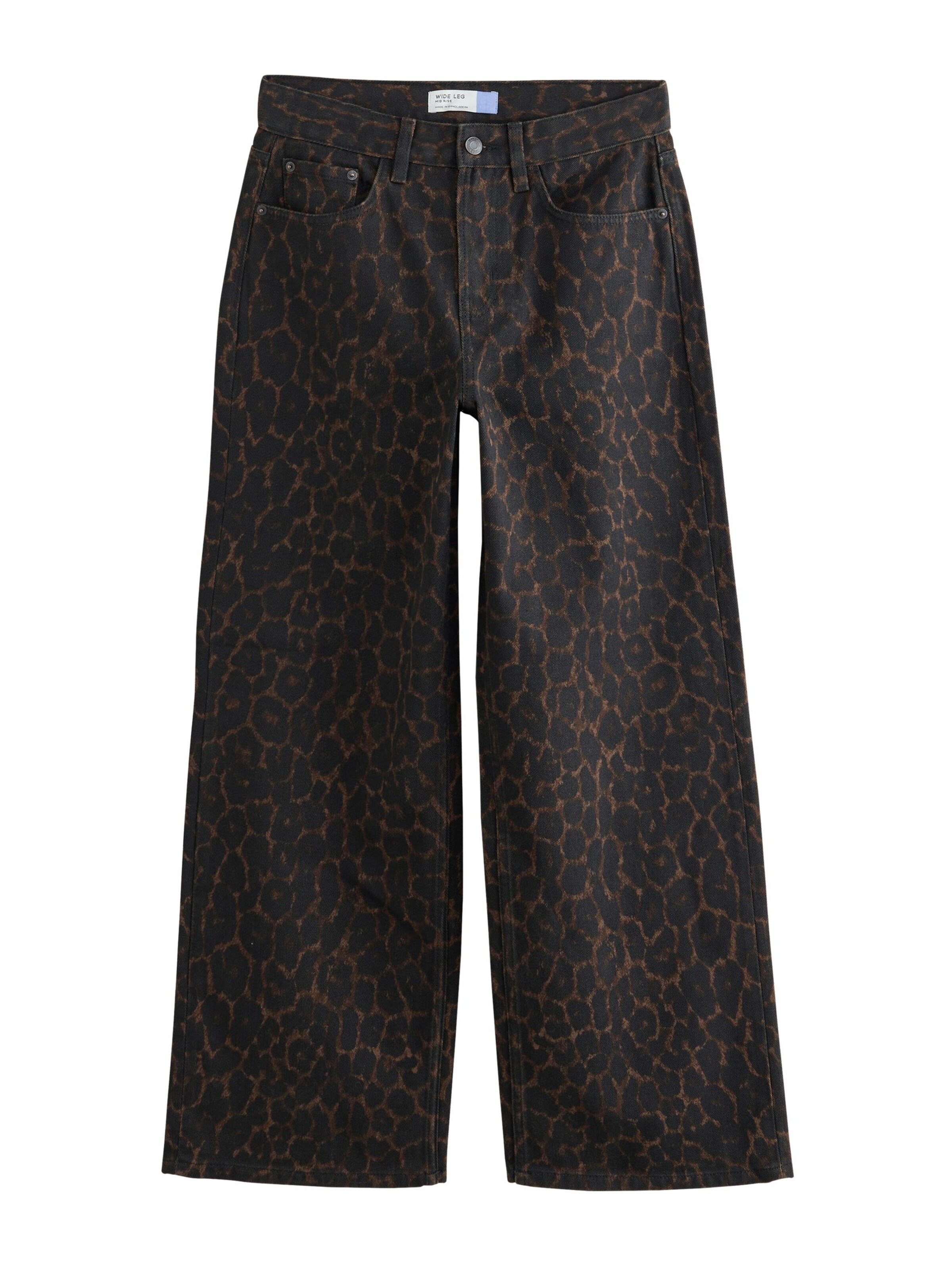 Next Jeans in Brown: front