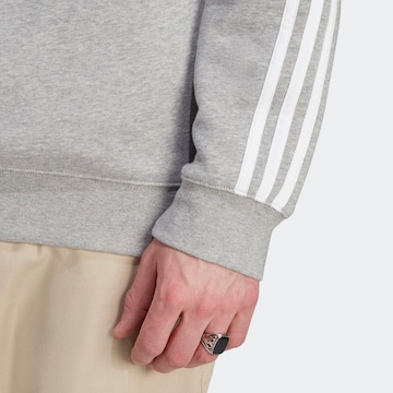 ADIDAS ORIGINALS Zip-Up Hoodie 'Adicolor Classics' in Grey