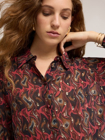 MOTIVI - Blusa en rojo