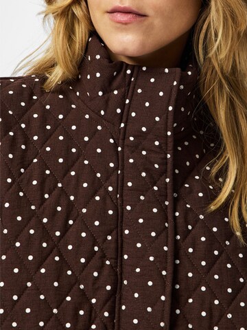 PIECES Between-season jacket 'PCFamilla' in Brown