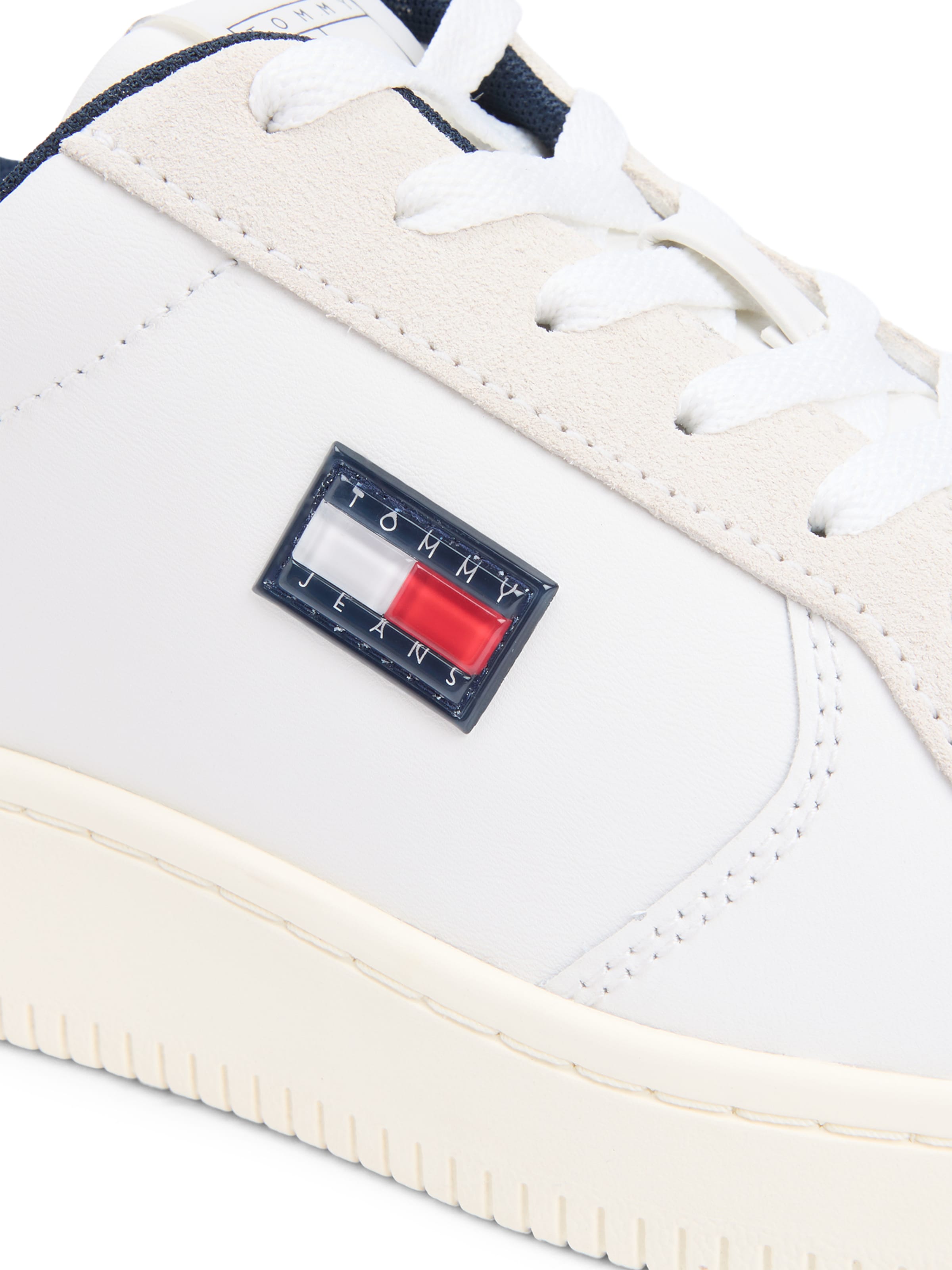 Tommy Jeans Tenisky 'RETRO BASKET' – bílá