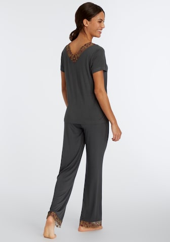 LASCANA Pajama in Grey