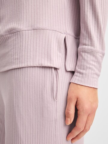 CALIDA Slaapshirt 'Feminine Lounge' in Lila