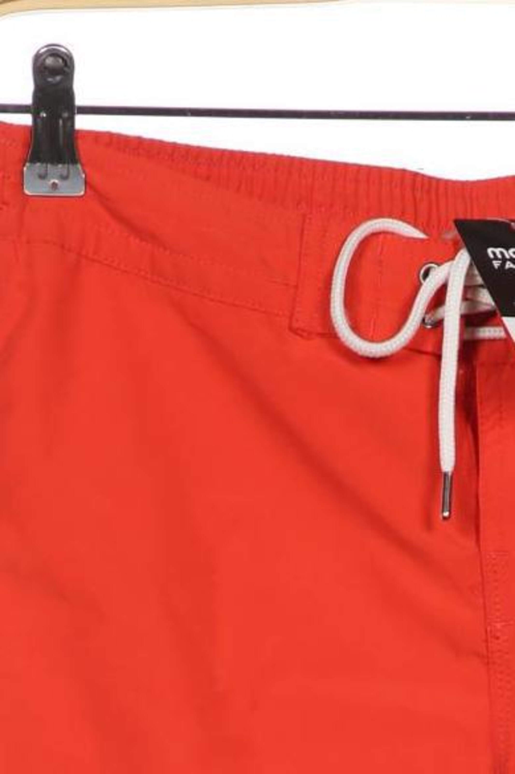 Oxbow Shorts 28 in Orange