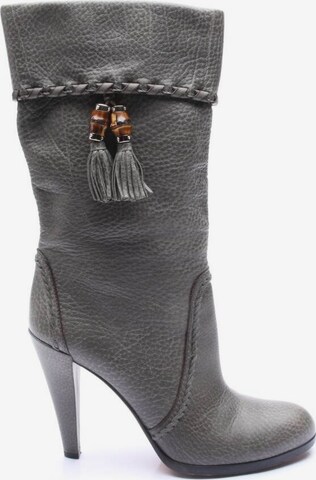 Gucci Dress Boots in 41 in Grey: front